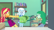 Sunset and Wallflower fight over the backpack EGFF