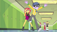 Micro Chips runs away from Sunset Shimmer EGFF