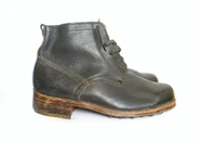 A World War 2 period cintarki[12][13]