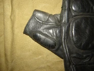 Thumb insert