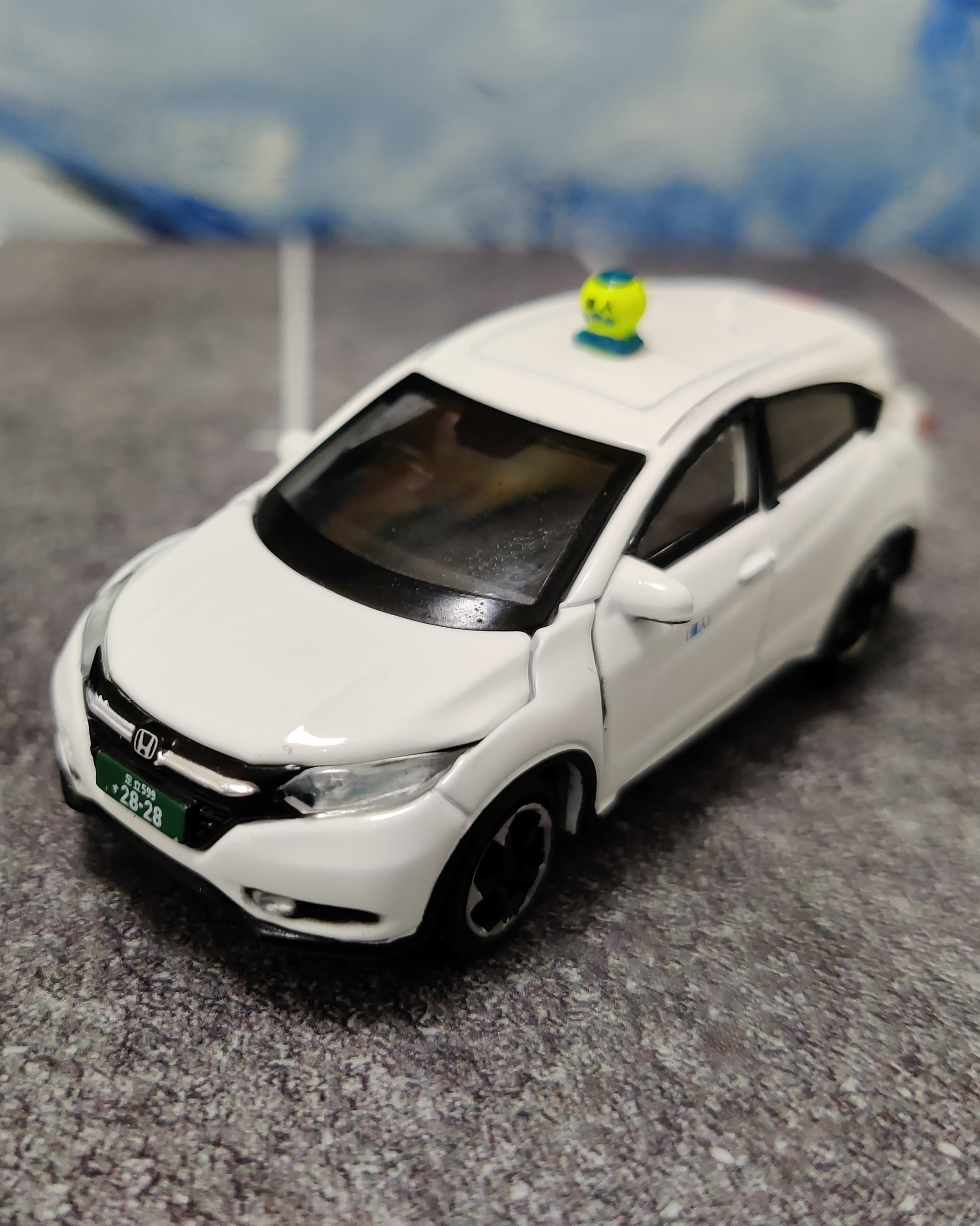 Honda Vezel Japan Taxi (29RN-075) | Era Car Wiki | Fandom