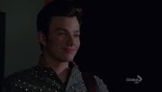 Klaine 3x02 kurt admiring blaine