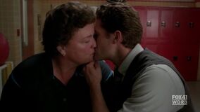 Glee - 2x06 - Never Been Kissed.avi 002178467