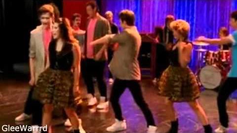 Glee_-_I_Can't_Go_For_That_(No_Can_Do)_You_Make_My_Dreams_(Full_Performance)_HD