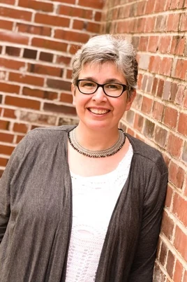 AnnLeckie-380x572