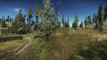 L'église avec la maison en ruines en arrière-plan