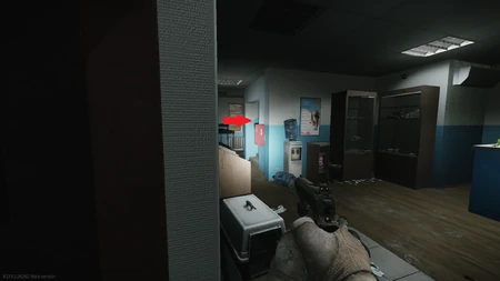 Les escaliers menant au premier étage.