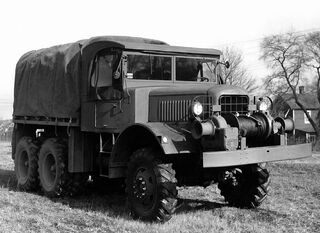 Mack NO-1 7 ½-ton 6x6 1940 (1024 x 768)