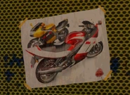 Póster de la NRG-900 F en un taller del Polígono Industrial de Bohan en GTA: The Lost And Damned