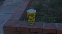 Un vaso de Cluckin' Bell en GTA V.