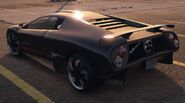 Infernus visto de atrás en Grand Theft Auto V.