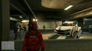 El Cypher que aparece nuevamente en exhibición como vehículo del podio en el Club de coches de LS durante la Semana de bonificaciones de Los Santos Tuners (Mayo 2023).