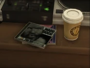 MaddDoggCDGTAV.png (195 kB) El CD de Madd Dogg en la Residencia Clinton.