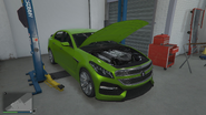 El V-STR del servicio del taller en el DLC GTA Online: Los Santos Tuners.