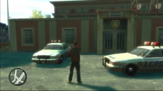  frete al departamento de policía.