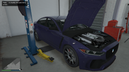 El Jugular del servicio del taller en el DLC GTA Online: Los Santos Tuners.