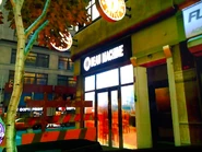 Bean Machine en Frankfort Avenue y Iron Street.