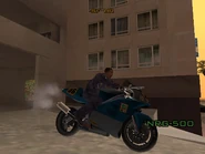 Nrg-500 c.png (137 kB) La NRG-500 a la salida del estacionamiento de East Beach, Los Santos.