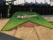 Rampa con el logo de Sprunk Xtreme.