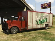 Benson rojo en Grand Theft Auto V.