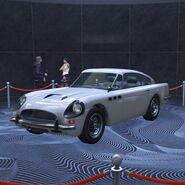 El JB 700W que estuvo como premio del podio en la ruleta de la fortuna en el evento Bonificaciones de GTA Online (Marzo 2020 Parte 2).