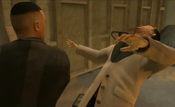 Luis López noqueando al chino.