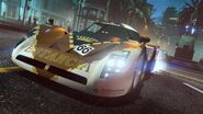 Probando el RE-7B del club de coches.