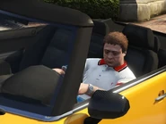 Jimmy conduciendo el Issi de su hermana.