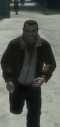 Niko Bellic esprintando.