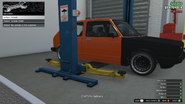 El Club del servicio del taller en el DLC GTA Online: Los Santos Tuners.