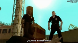 Golpeando a Pendelbury.