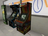 Máquinas de minijuegos en un supermercado.