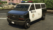 Un Police Transporter en GTA V.