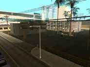 Imagen de otro Motel con el aparcamiento.