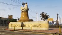 Cluckin'n Bell Farm.jpg (58 kB) La granja en Paleto de GTA V.
