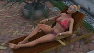 TraceyBronceado.png (509 kB) Tracey tomando sol en su casa.