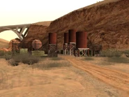 Verdant Meadows 2.jpg (71 kB) Imagen de una pequeña refinería.