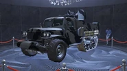 El Half-track que estuvo en exhibición como vehículo del podio.