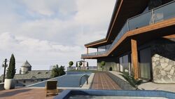 MansionFranklinAtras.jpg