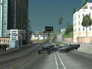 AutovíaLS14.jpg (209 kB) Un accidente en la autovía, muy común aquí.