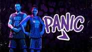 Publicidad de la camiseta y los pantalones cortos de baloncesto Panic ProLaps en Grand Theft Auto Online.
