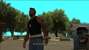 CJ vacilando al hombre misterioso.