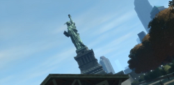 La Estatua de la Libertad en GTA IV sostiene el mayor aviso para Niko Bellic  de que no se acerque a Liberty City