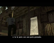 ...o le "peta" el culo con una "puta" granada.