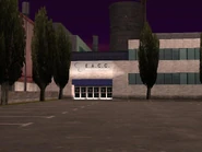 KACCentrada.jpg (52 kB) La entrada al edificio de K.A.C.C. Military Fuels.