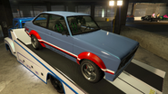 El Retinue Mk II que aparece como premio del podio en el club de coches de LS durante la Semana de Trafico de Armas (febrero 2025).