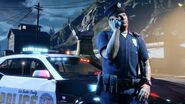 Imagen promocional de Vincent con su Gauntlet Interceptor.