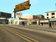 Idlewood 9.jpg (76 kB) También podemos encontrar algunos negocios como se muestra en la imagen.