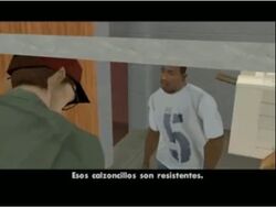 Zero colgado de los calzoncillos.