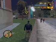 Tienes que subir a esa camioneta.